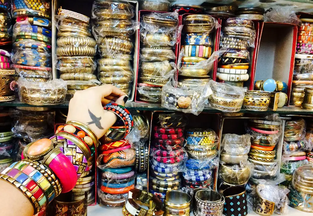 Things to Buy in Udaipur (Authentic Jewellery 1)