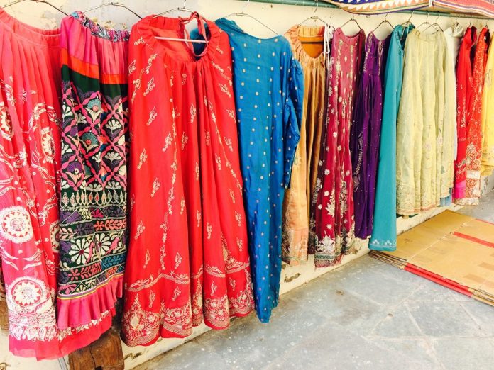 15 Famous Things to Buy in Udaipur - My Udaipur City