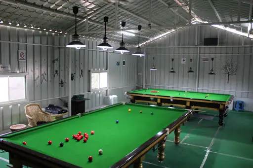 8 Best Places to Play Pool and Snooker in Udaipur
